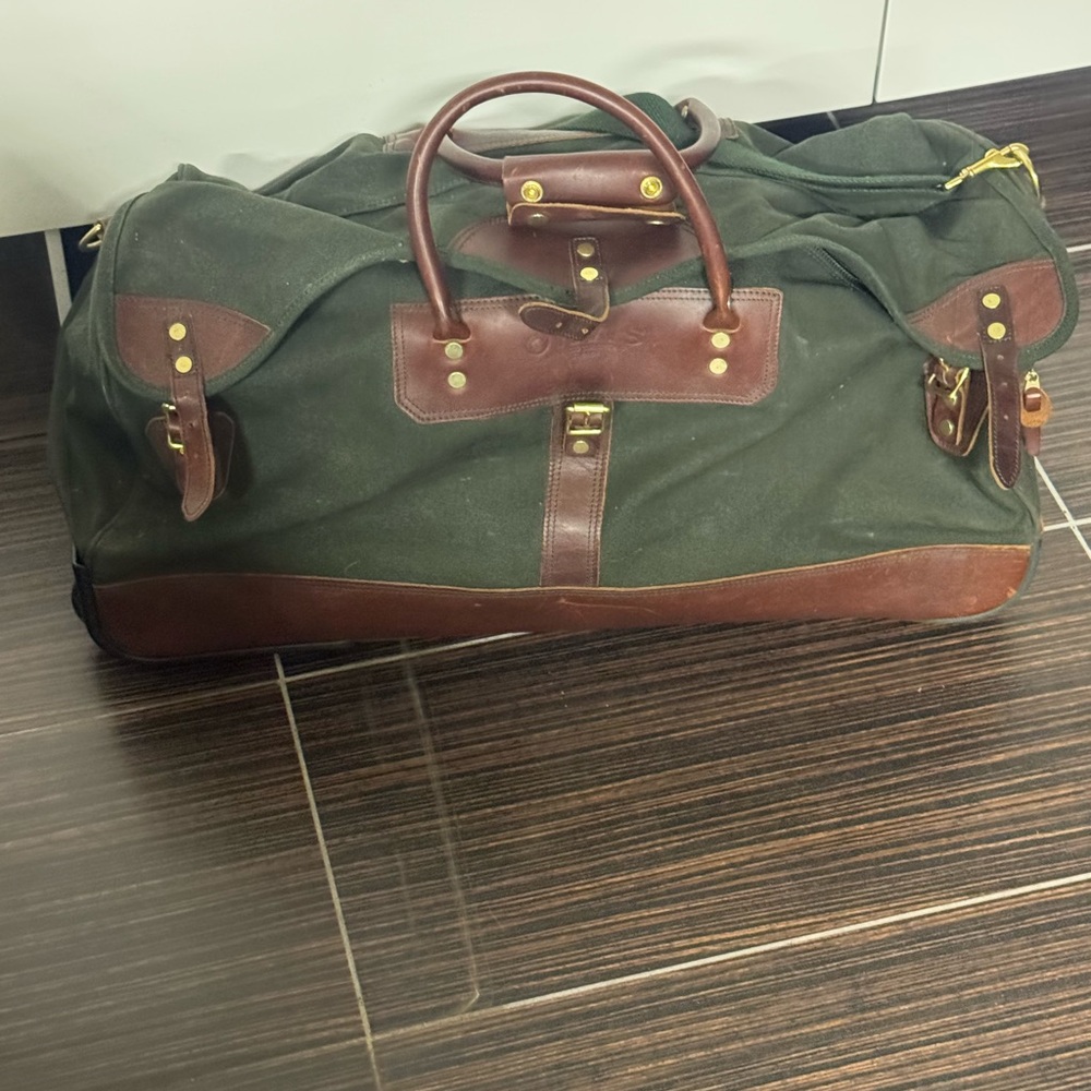 ORVIS Battenkill Vintage Canvas and Leather Travel Duffel Bag in Dark Green Rare